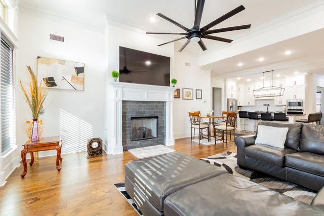 7449 Northwood Drive, Benton, AR 72019