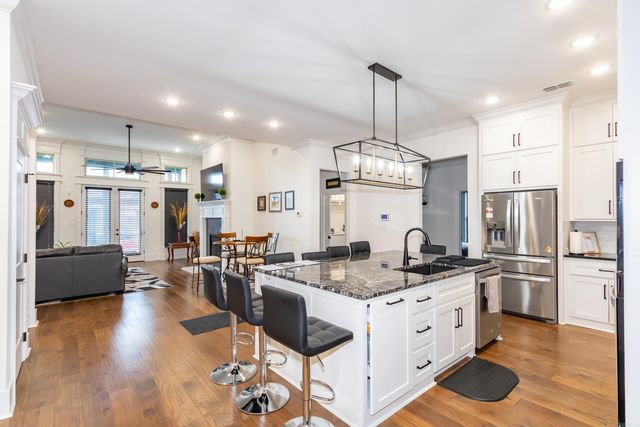 7449 Northwood Drive, Benton, AR 72019