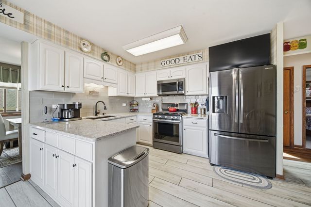 13736 W Cavecreek Court, Homer Glen, IL 60491