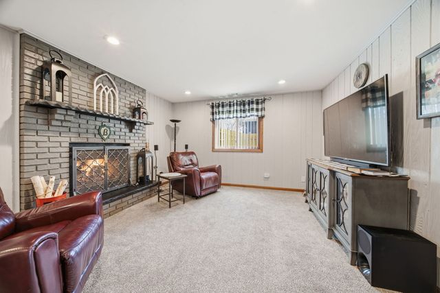 13736 W Cavecreek Court, Homer Glen, IL 60491