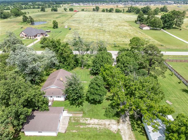 15493 N Highway 94, Pea Ridge, AR 72751