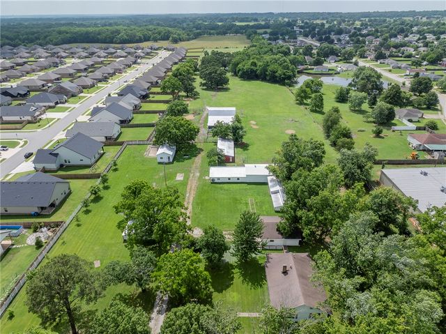 15493 N Highway 94, Pea Ridge, AR 72751