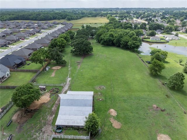 15493 N Highway 94, Pea Ridge, AR 72751