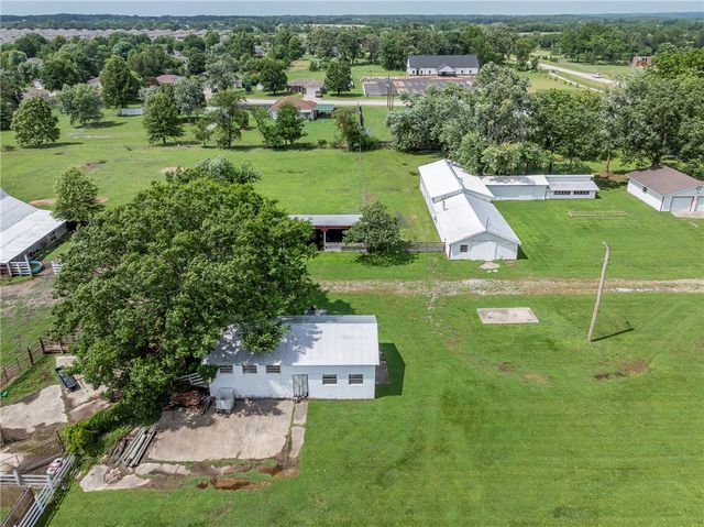 15493 N Highway 94, Pea Ridge, AR 72751