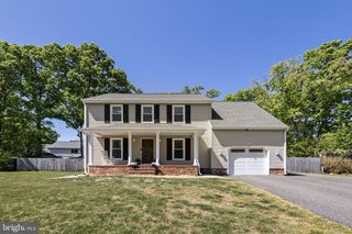 5313 LEAVELLS CROSSING DR, Fredericksburg, VA 22407