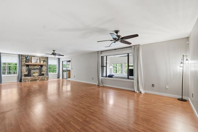 235 Robinhood Trail, Fairfield Bay, AR 72088