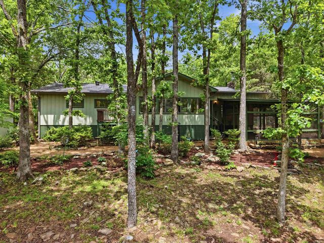 235 Robinhood Trail, Fairfield Bay, AR 72088
