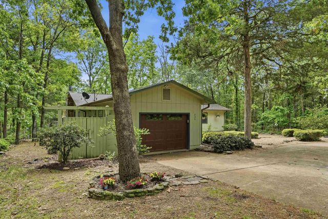 235 Robinhood Trail, Fairfield Bay, AR 72088