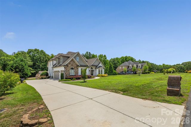 2015 Pierson Drive, Lancaster, SC 29720