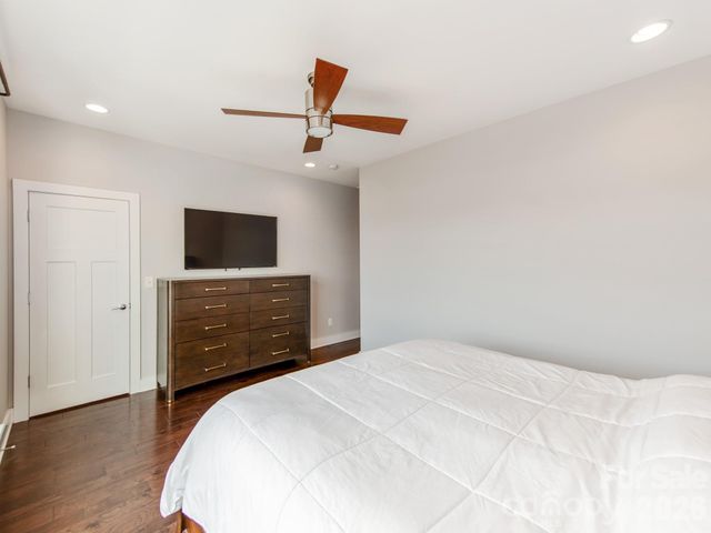 436 Southend Crossing Lane, Charlotte, NC 28203