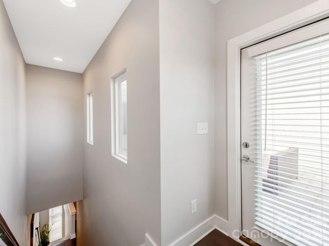 436 Southend Crossing Lane, Charlotte, NC 28203