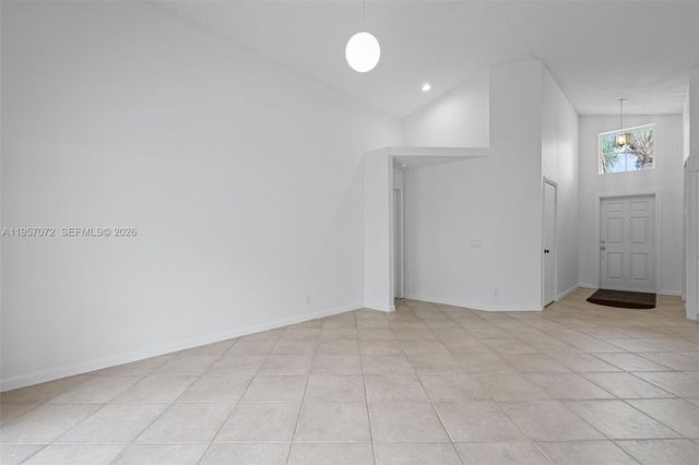 332 Bridgeton Rd, Weston, FL 33326