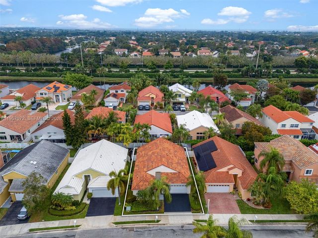 332 Bridgeton Rd, Weston, FL 33326