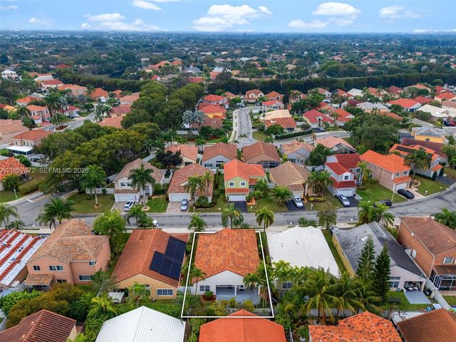 332 Bridgeton Rd, Weston, FL 33326