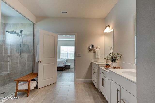 705 Copper Creek Drive, New Smyrna Beach, FL 32168