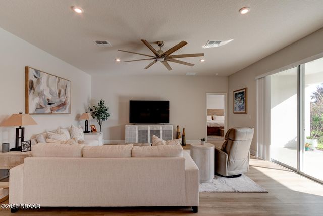 705 Copper Creek Drive, New Smyrna Beach, FL 32168