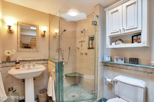 651 Oceanview Road, Brielle, NJ 08730
