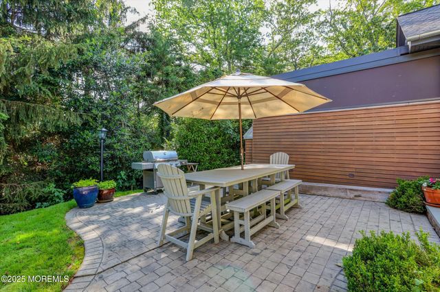 651 Oceanview Road, Brielle, NJ 08730