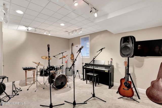 651 Oceanview Road, Brielle, NJ 08730