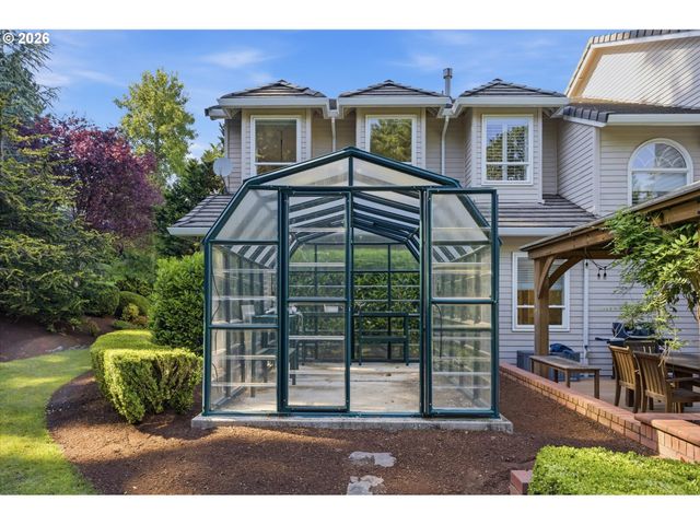 3330 QUAIL RIDGE Ct, West Linn, OR 97068