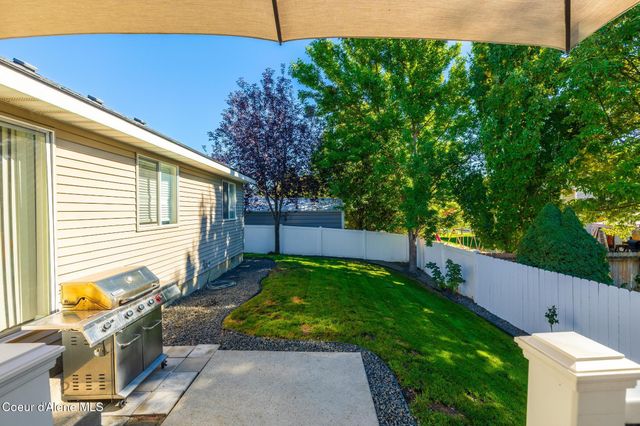 2734 E Redondo CIR, Post Falls, ID 83854