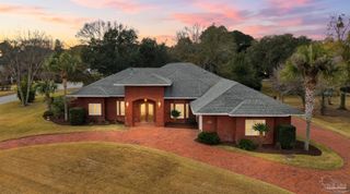 3107 Cobblestone Dr, Pace, FL 32571