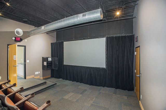 525 Superior Street 202, South Haven City, MI 49090