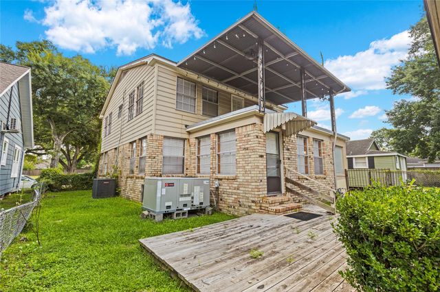 510 E Main Street, Humble, TX 77338