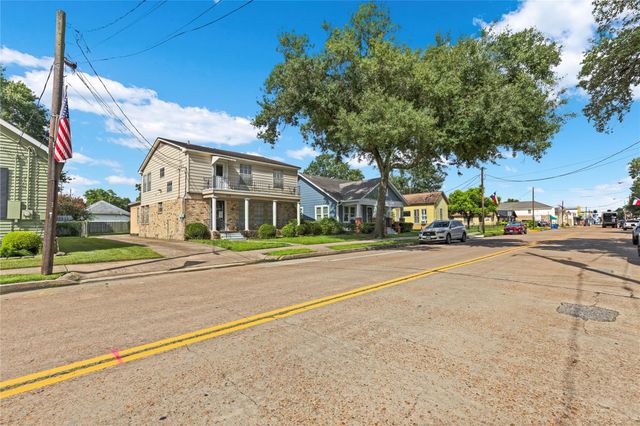 510 E Main Street, Humble, TX 77338