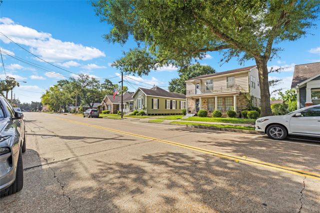 510 E Main Street, Humble, TX 77338