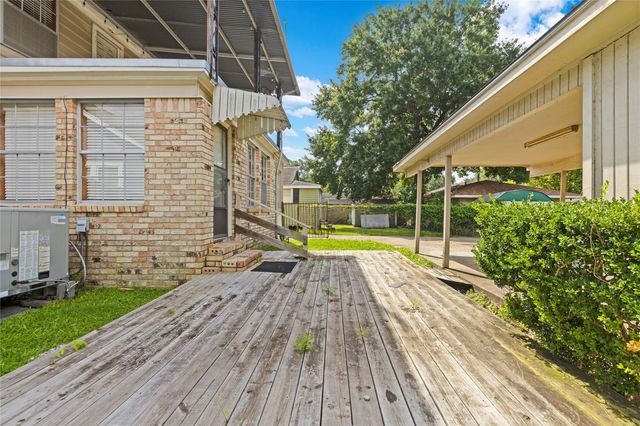 510 E Main Street, Humble, TX 77338