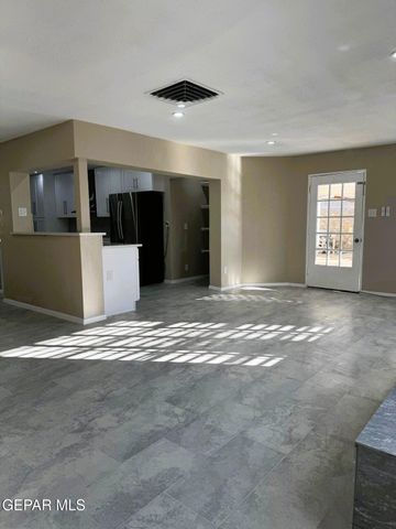 1515 Dennis Circle, El Paso, TX 79925