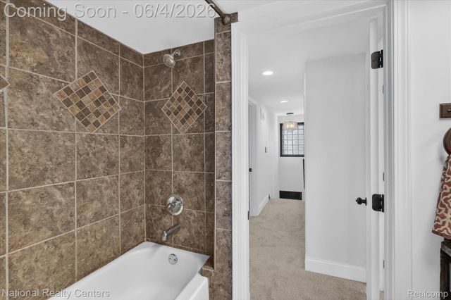 3946 Lakeshore Drive, Frenchtown Township, MI 48166