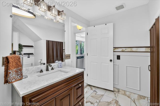 3946 Lakeshore Drive, Frenchtown Township, MI 48166