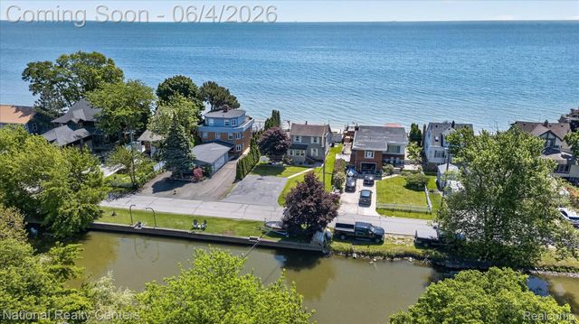 3946 Lakeshore Drive, Frenchtown Township, MI 48166