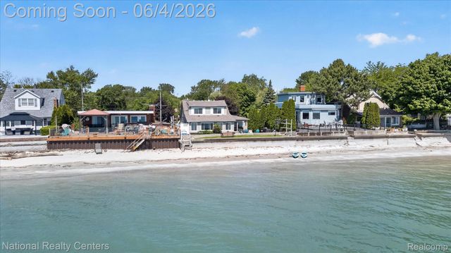 3946 Lakeshore Drive, Frenchtown Township, MI 48166
