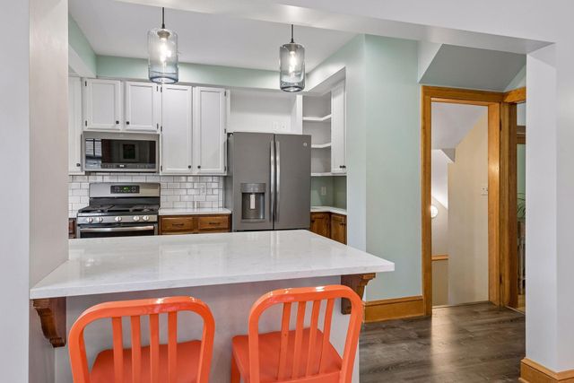 1932 Cleveland Street NE, Minneapolis, MN 55418
