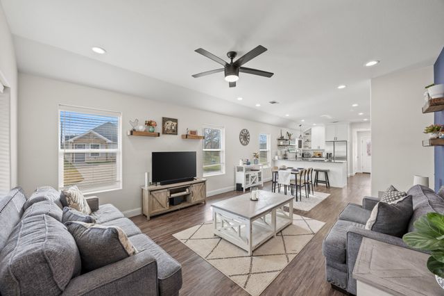 800 N Broughton Street, Sherman, TX 75090