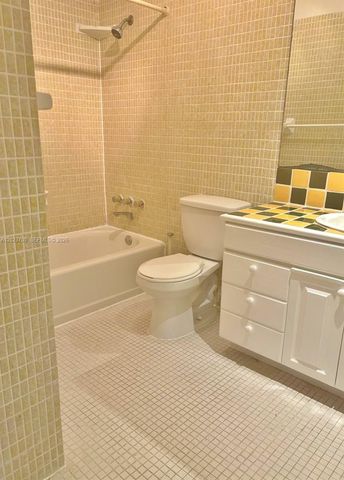 2201 Brickell Ave 61, Miami, FL 33129