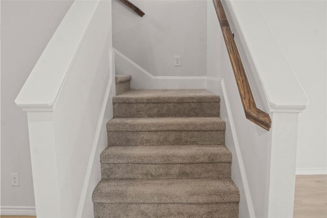 406 Saddle Lane, Denton, TX 76205