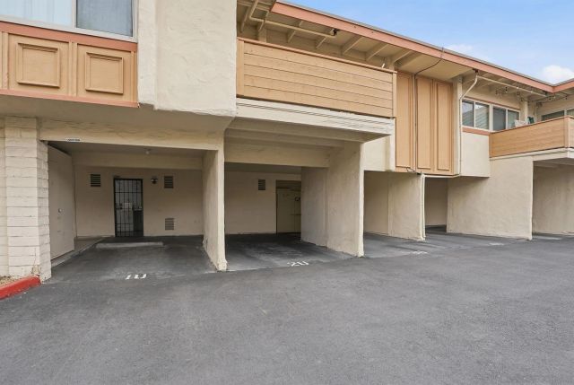 6864 Hyde Park Drive C, San Diego, CA 92119