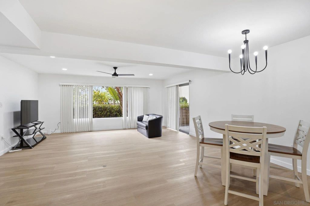6864 Hyde Park Drive C, San Diego, CA 92119