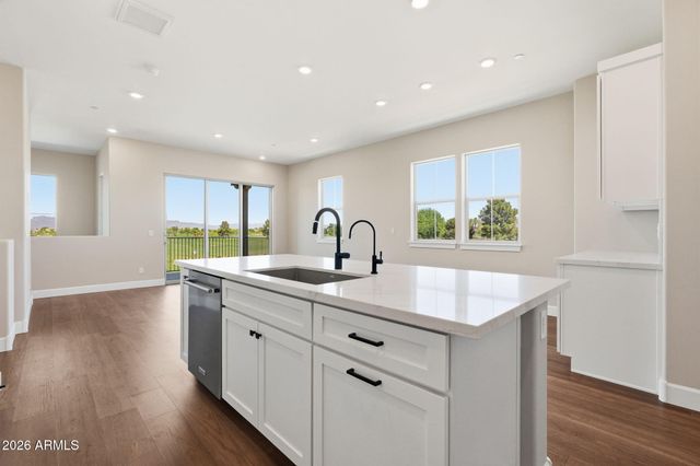 808 E San Marino Drive, Queen Creek, AZ 85140