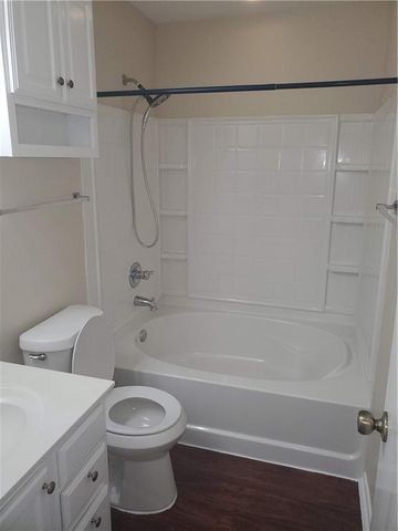 551 New Country RD, Kyle, TX 78640