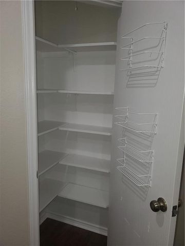 551 New Country RD, Kyle, TX 78640