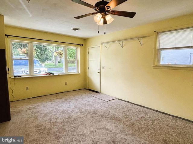 1634 ELM ST, Lebanon, PA 17042