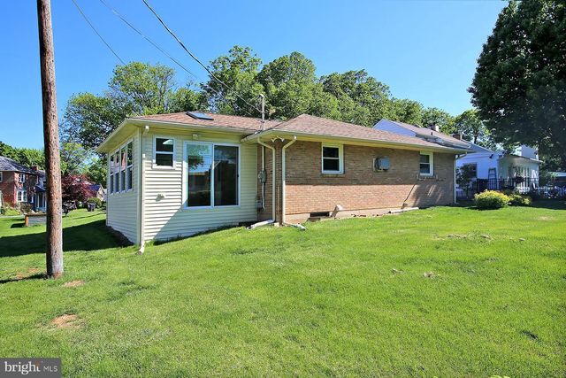 1634 ELM ST, Lebanon, PA 17042