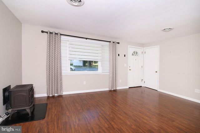 1634 ELM ST, Lebanon, PA 17042