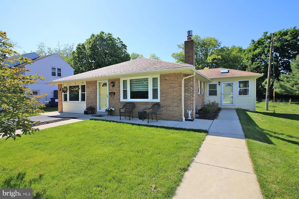 1634 ELM ST, Lebanon, PA 17042