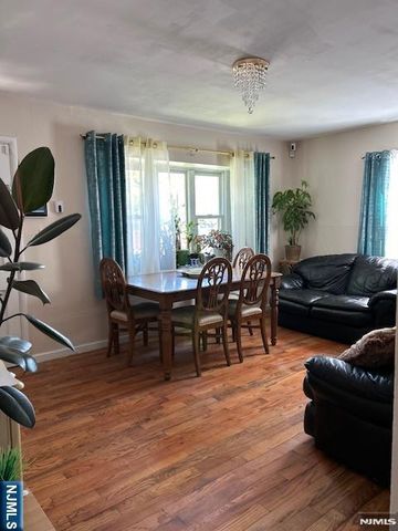 263 Richmond Avenue, Paterson, NJ 07502